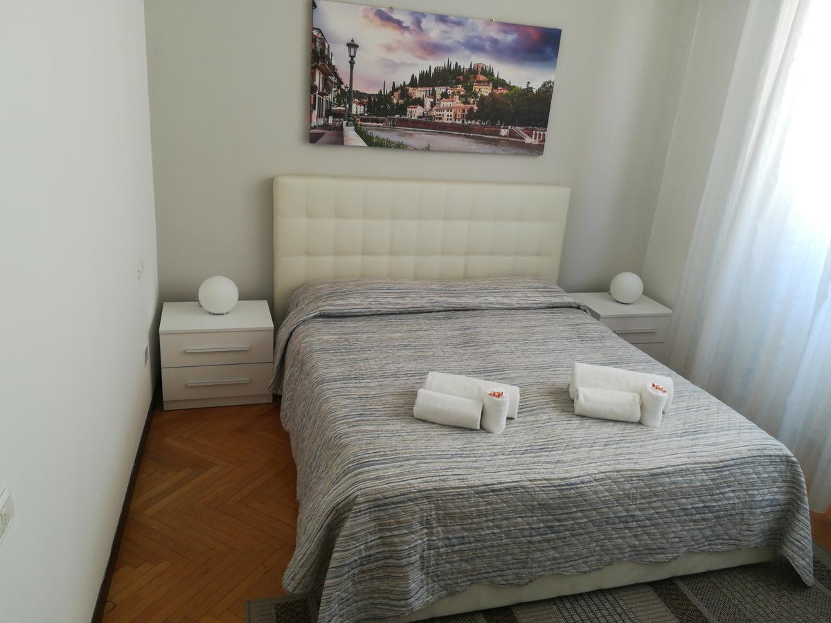 A Casa Di Luca Ξενοδοχείο Βερόνα Εξωτερικό φωτογραφία