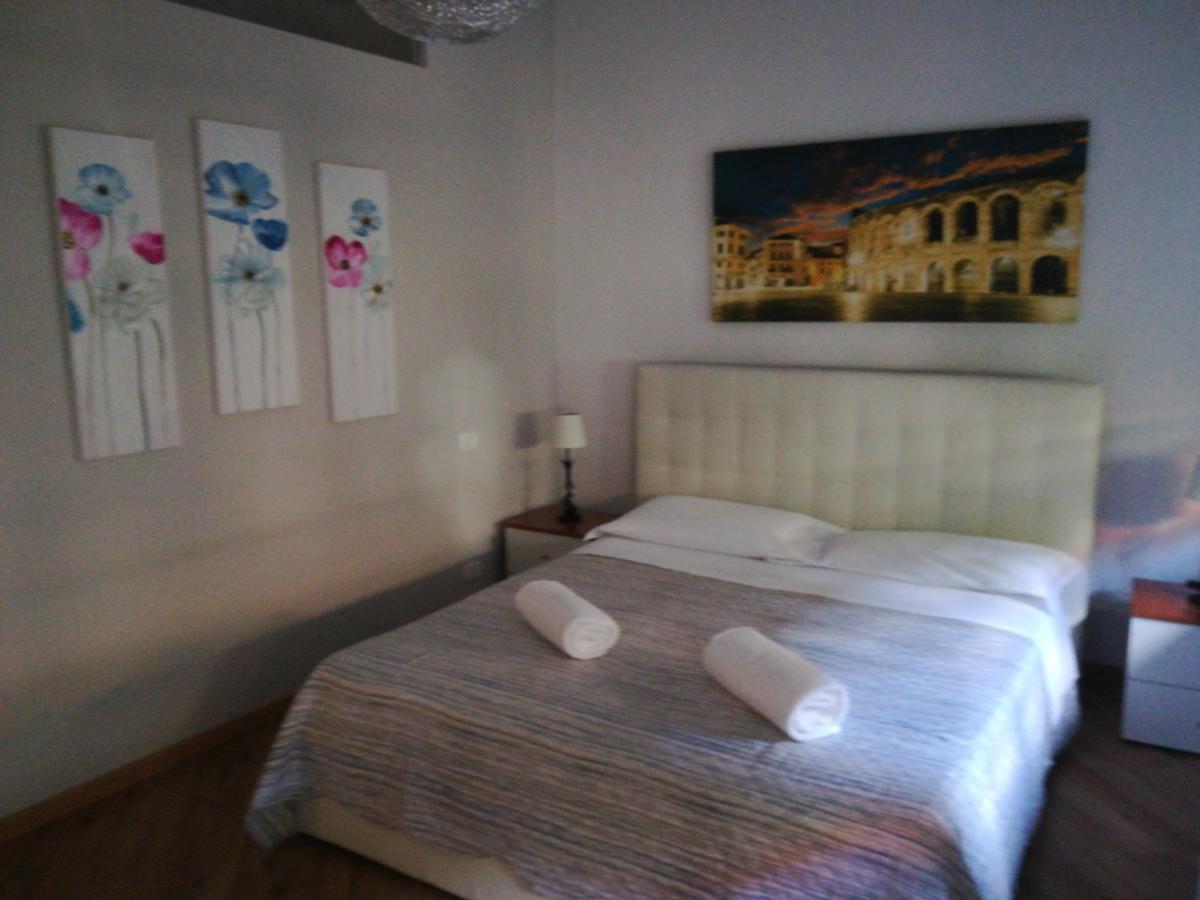 A Casa Di Luca Ξενοδοχείο Βερόνα Εξωτερικό φωτογραφία