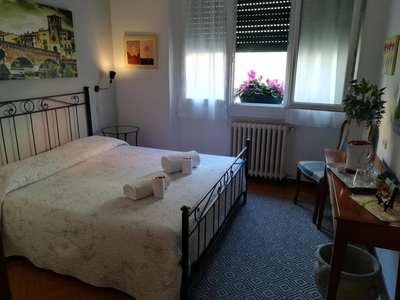 A Casa Di Luca Ξενοδοχείο Βερόνα Εξωτερικό φωτογραφία